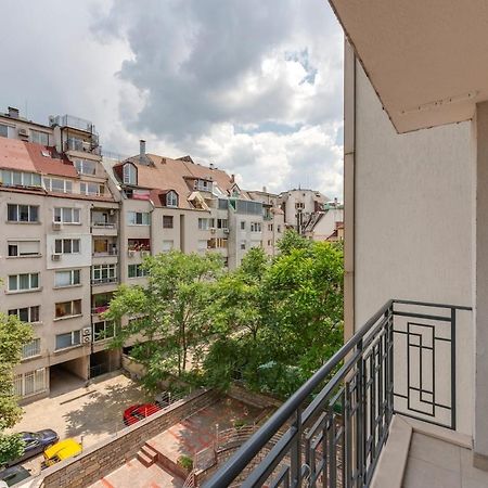 Bright And Newly Refurbished Apartment Near Center София Экстерьер фото